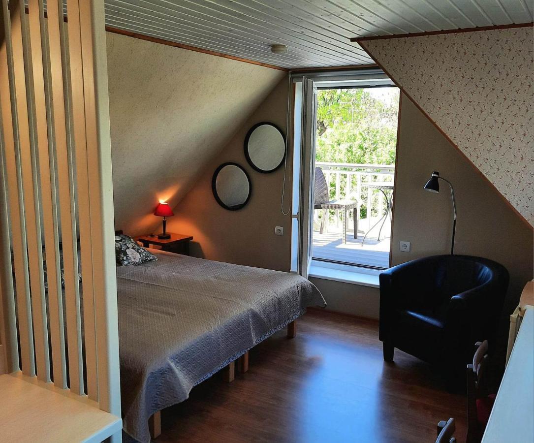 Paerna Guesthouse & Apartments Kuressaare Zewnętrze zdjęcie