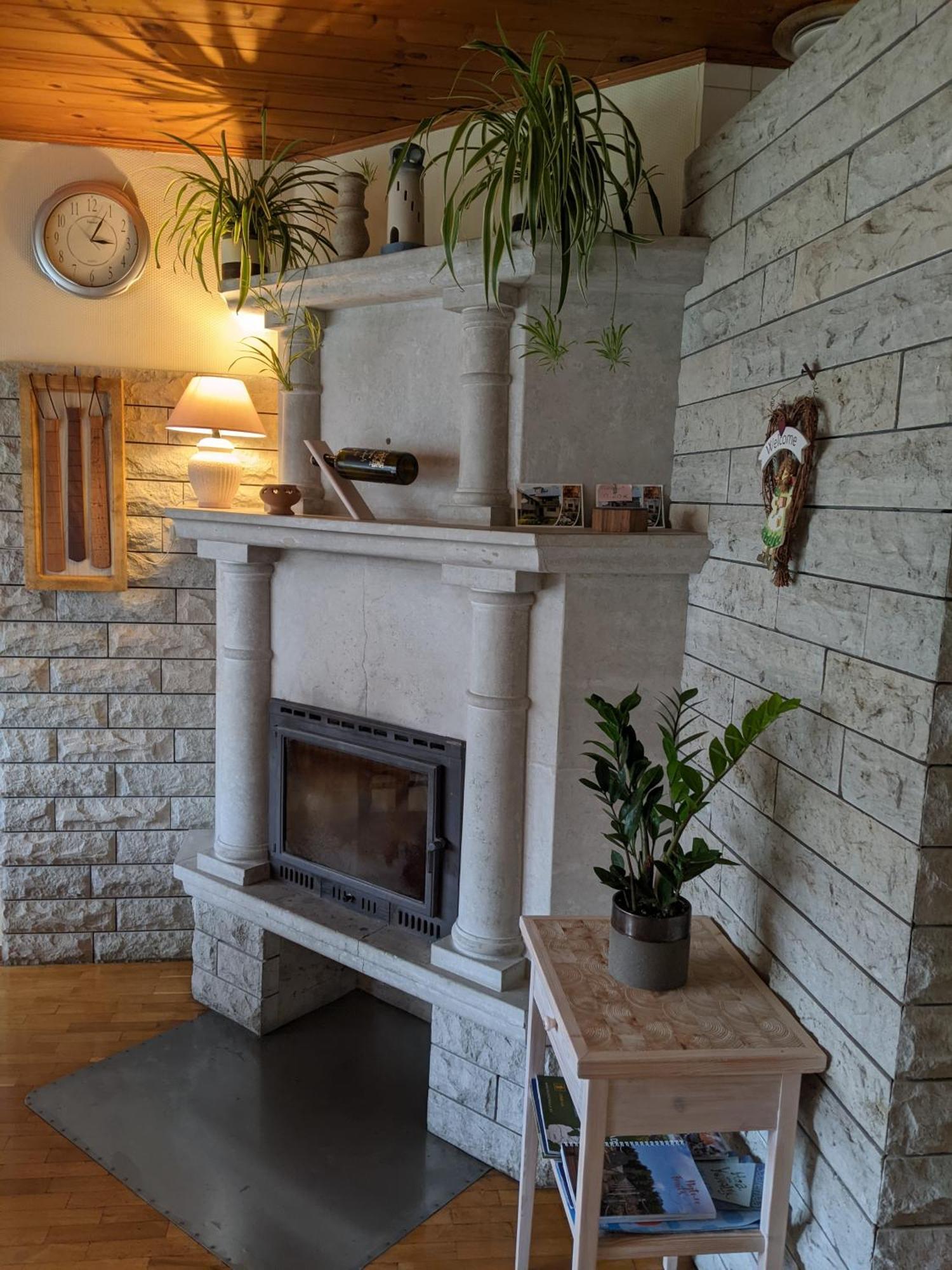 Paerna Guesthouse & Apartments Kuressaare Zewnętrze zdjęcie